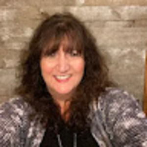 Meet your Posher, Ramona